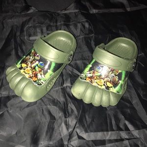 TMNT sandals size toddler 5/6